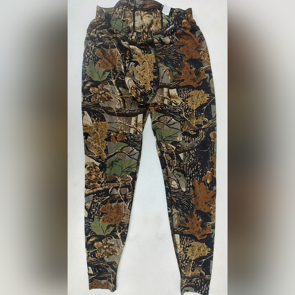 Cabela's Polartec Long Underwear Size LT One Seclusion, One Black
